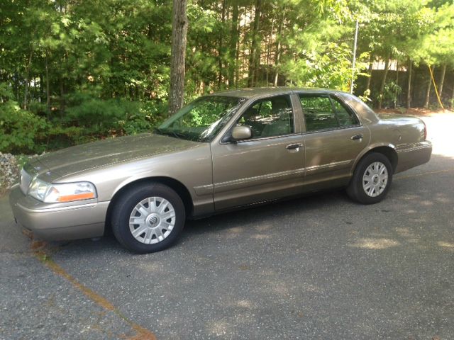 2005 Mercury Grand Marquis XLS