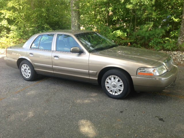 2005 Mercury Grand Marquis XLS