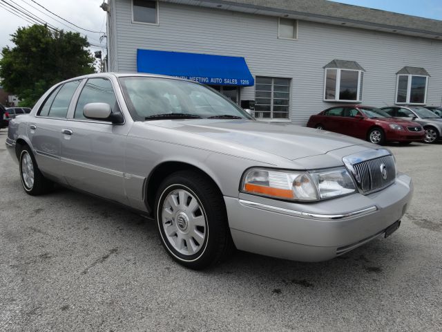2005 Mercury Grand Marquis Touring W/nav.sys