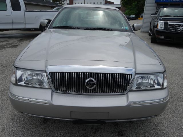 2005 Mercury Grand Marquis Touring W/nav.sys