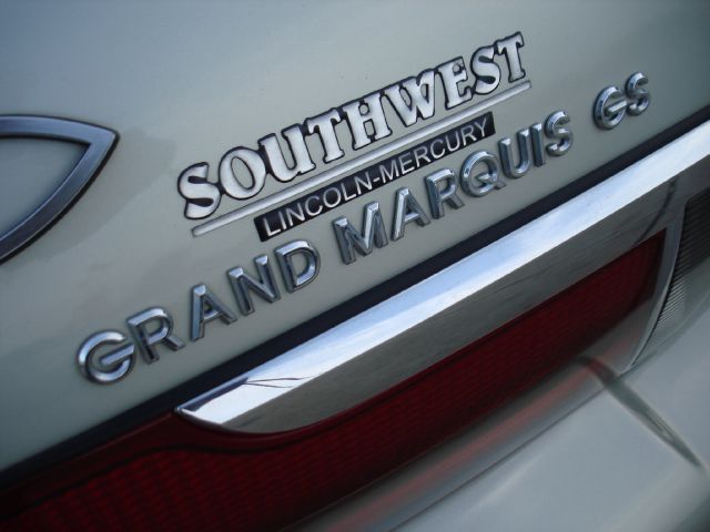 2005 Mercury Grand Marquis Crew Cab 167 WB 4WD DRW