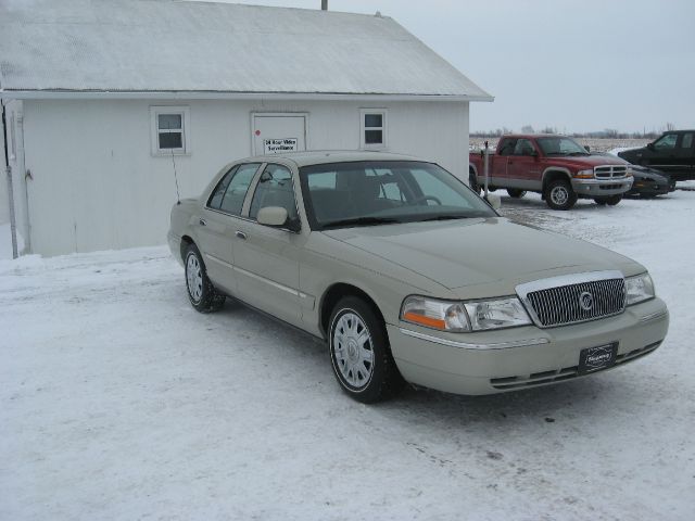 2005 Mercury Grand Marquis XLS