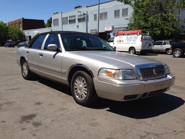 2006 Mercury Grand Marquis Touring-res