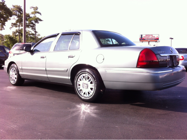 2006 Mercury Grand Marquis XLS