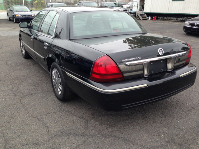 2006 Mercury Grand Marquis XLS