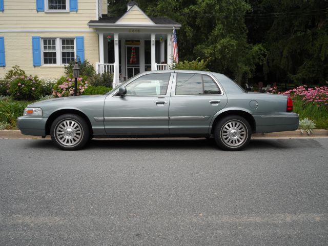 2006 Mercury Grand Marquis Touring-res