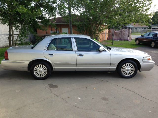 2006 Mercury Grand Marquis Unknown