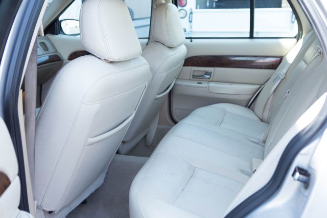 2006 Mercury Grand Marquis LS Premium