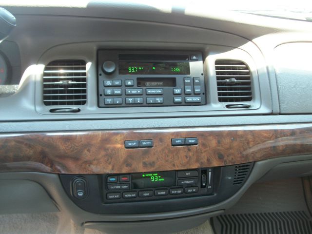 2006 Mercury Grand Marquis Touring-res