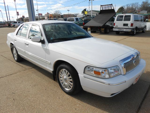 2006 Mercury Grand Marquis Touring W/nav.sys