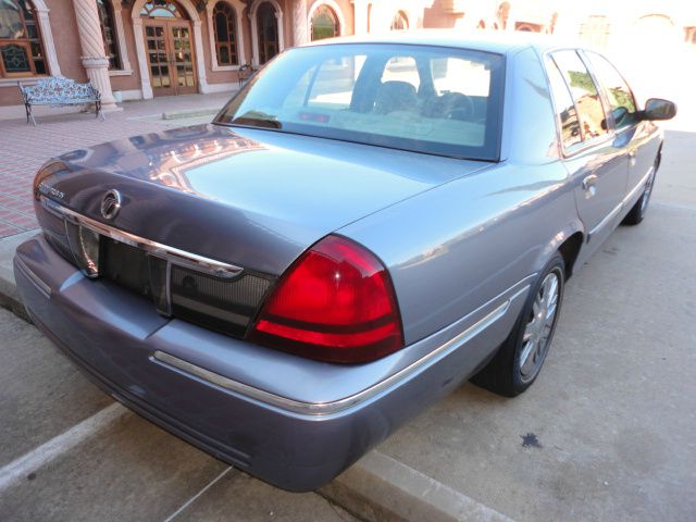 2006 Mercury Grand Marquis XLS