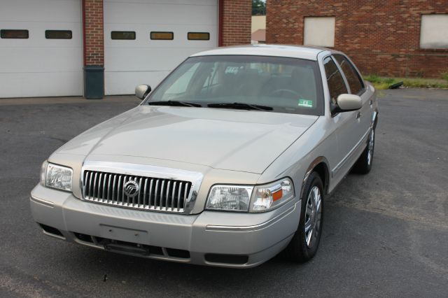 2006 Mercury Grand Marquis XLS