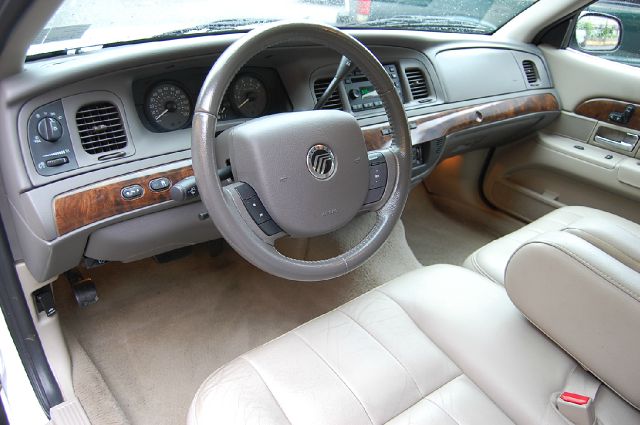2007 Mercury Grand Marquis LS Premium