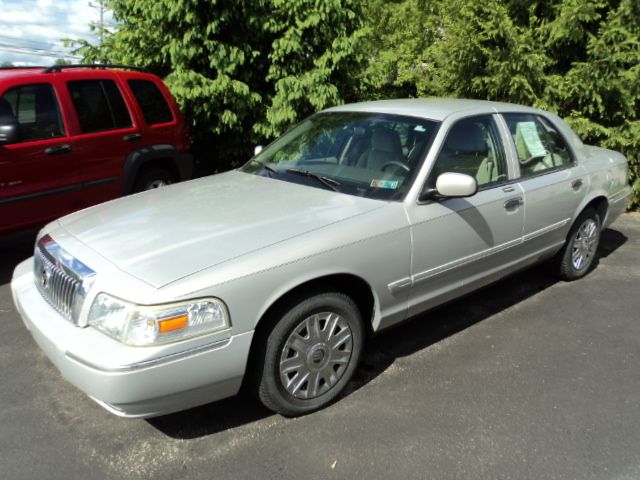 2007 Mercury Grand Marquis XLS