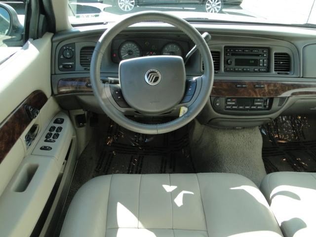 2007 Mercury Grand Marquis Touring W/nav.sys