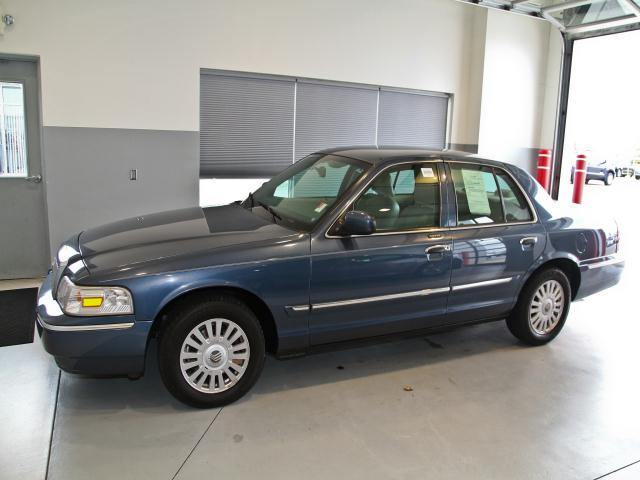 2007 Mercury Grand Marquis Touring W/nav.sys