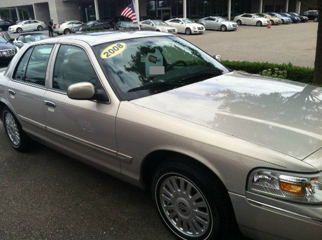 2008 Mercury Grand Marquis Touring W/nav.sys
