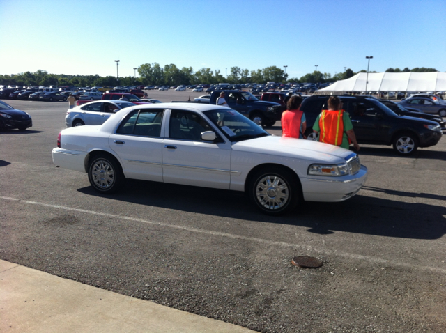 2008 Mercury Grand Marquis XLS