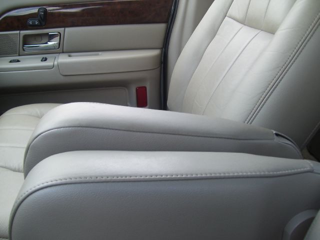 2008 Mercury Grand Marquis Touring W/nav.sys