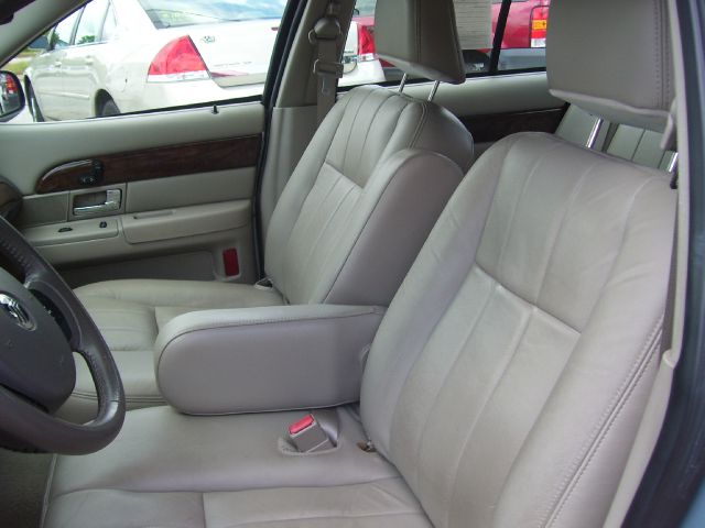 2008 Mercury Grand Marquis Touring W/nav.sys