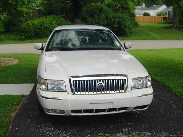 2008 Mercury Grand Marquis Touring W/nav.sys