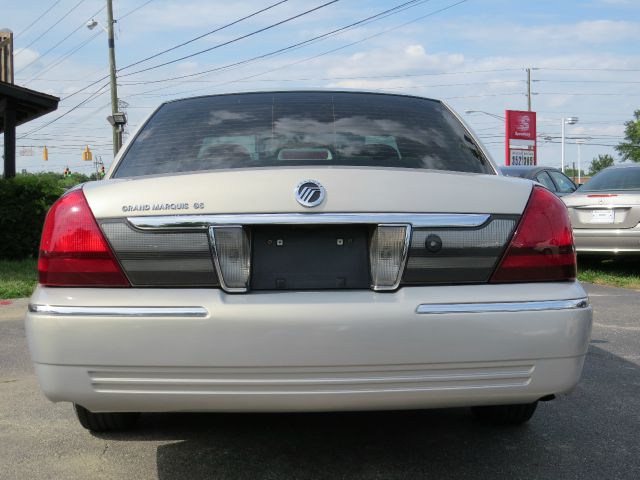 2008 Mercury Grand Marquis XLS