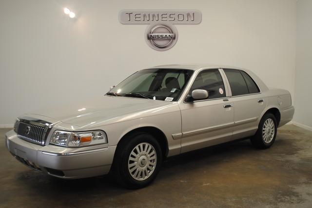 2008 Mercury Grand Marquis XLS