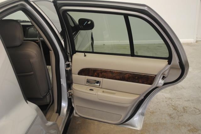 2008 Mercury Grand Marquis XLS