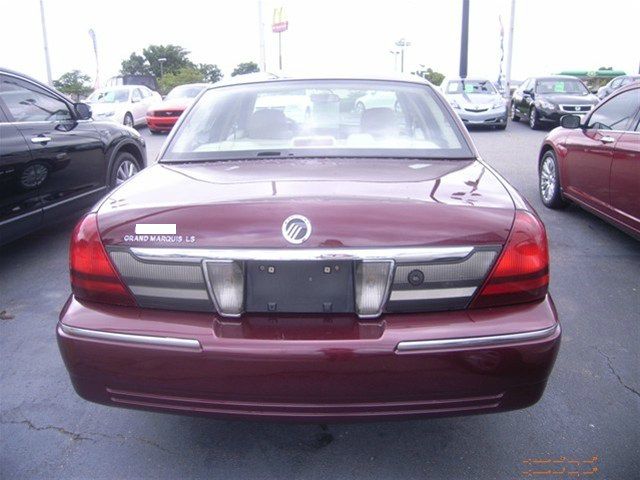 2009 Mercury Grand Marquis Touring W/nav.sys
