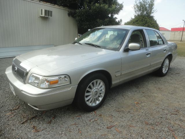 2009 Mercury Grand Marquis Touring W/nav.sys