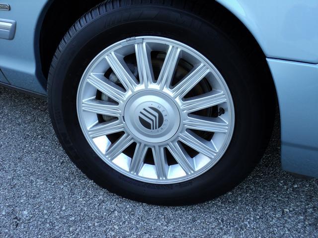 2010 Mercury Grand Marquis Touring W/nav.sys