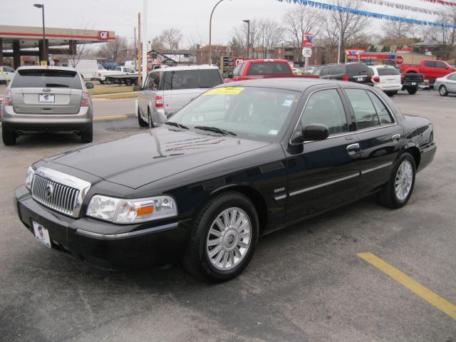 2010 Mercury Grand Marquis Unknown