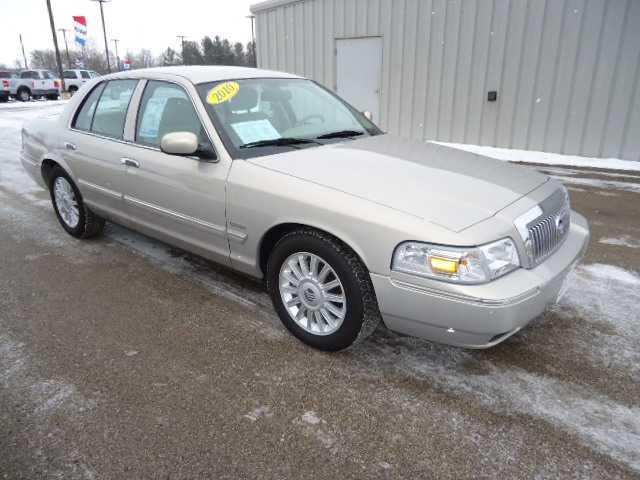 2010 Mercury Grand Marquis Touring W/nav.sys