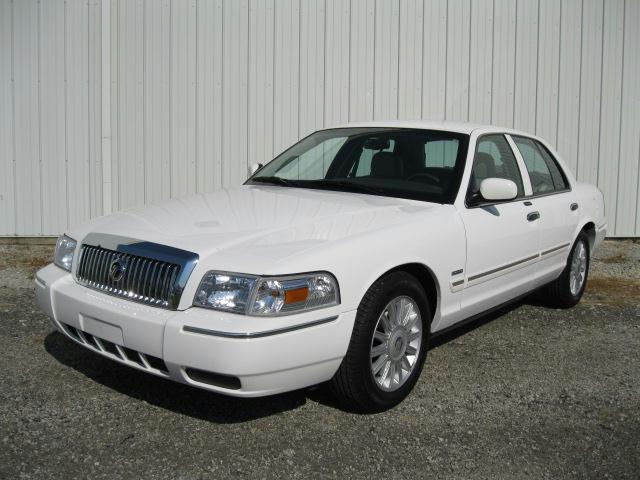 2010 Mercury Grand Marquis Unknown