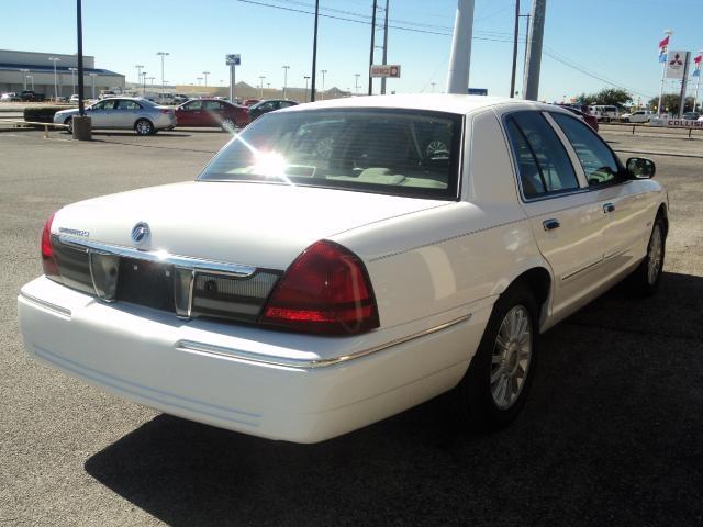 2010 Mercury Grand Marquis 4dr 112