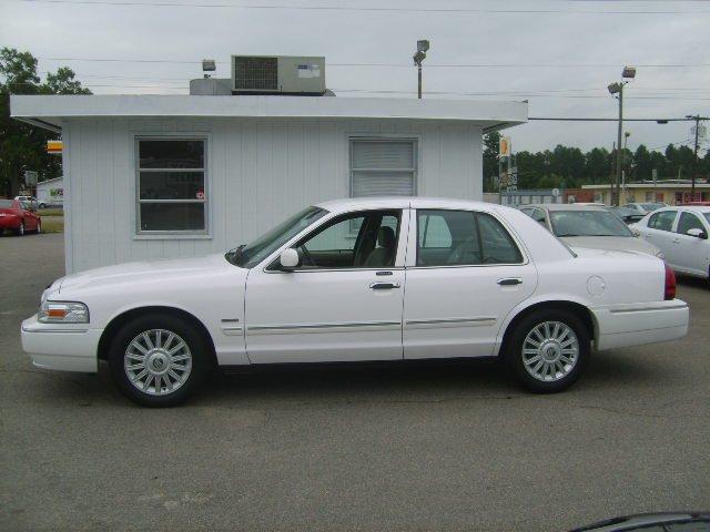 2010 Mercury Grand Marquis Unknown