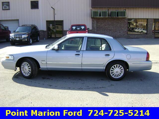 2010 Mercury Grand Marquis Touring W/nav.sys