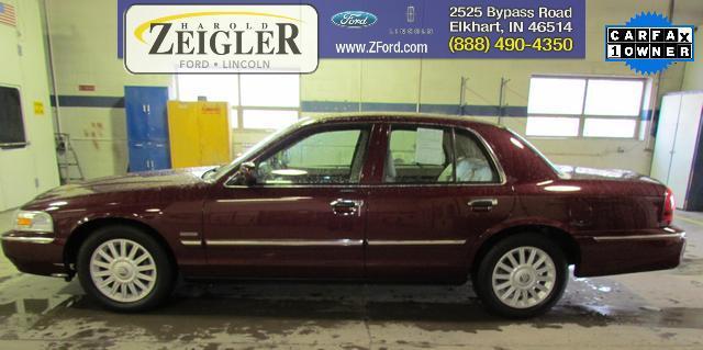 2010 Mercury Grand Marquis Touring W/nav.sys