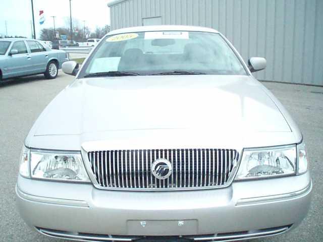 2010 Mercury Grand Marquis Touring W/nav.sys