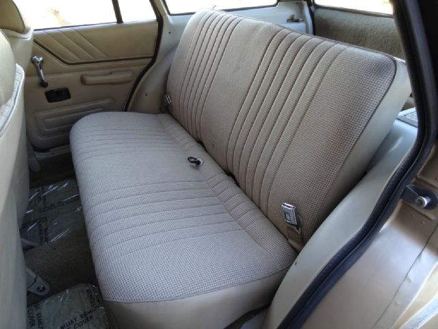 1985 Mercury Lynx 15 Utilimaster Utilivan II