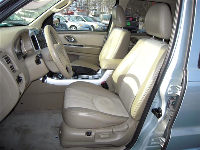 2005 Mercury Mariner Unknown