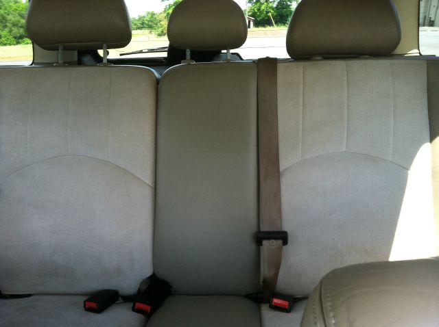 2005 Mercury Mariner 4DR SDN S AT