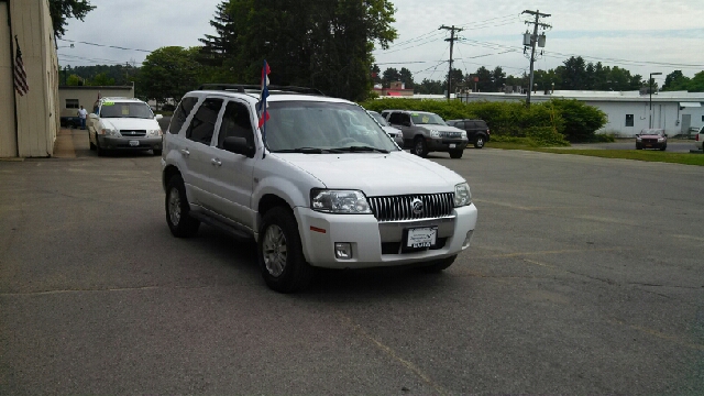 2005 Mercury Mariner 4DR SDN S AT