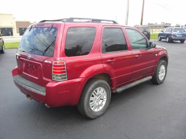 2005 Mercury Mariner 4DR SDN S AT