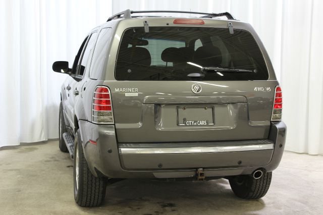 2005 Mercury Mariner 4DR SDN S AT