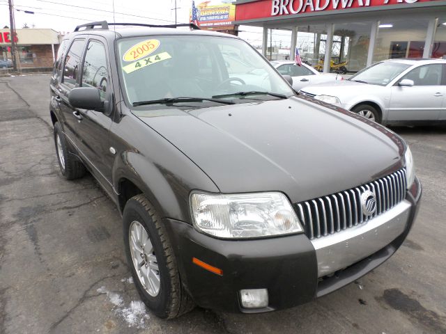 2005 Mercury Mariner Sport W/navigation