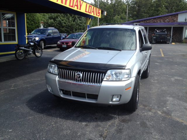 2005 Mercury Mariner 4DR SDN S AT
