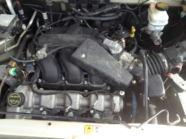 2005 Mercury Mariner 4DR SDN S AT