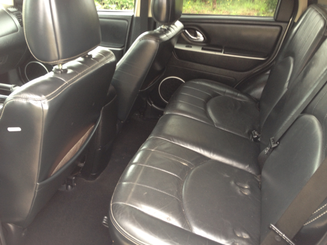 2005 Mercury Mariner 4DR SDN S AT