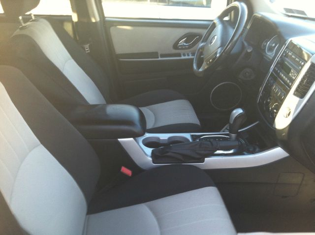 2005 Mercury Mariner 1500 HD LT